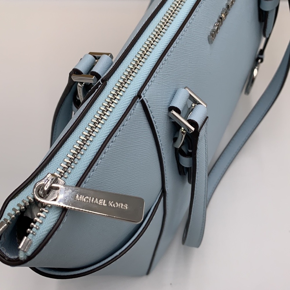 MICHAEL KORS CHARLOTTE LARGE TOP ZIP TOTE VISTA BLUE COLOR - Picture 15 of 16